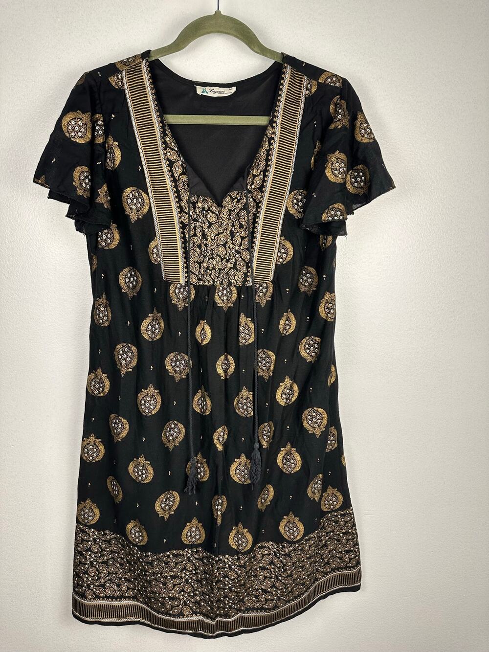 Lapogee Women's tunic dress Black and gold Size Medium Boho Kaftan